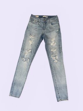 Levi's Women's Curvy Distressed Skinny Jeans